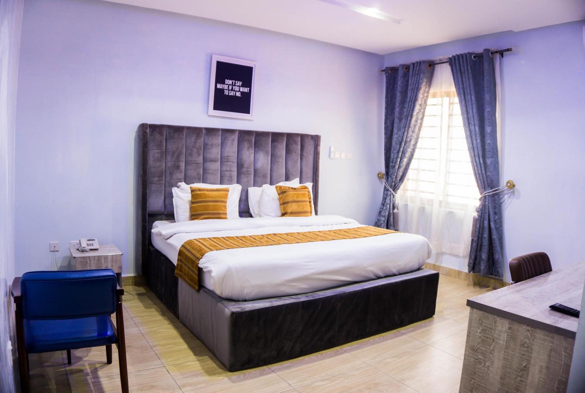 Vibes Suites Kaba Exteriör bild