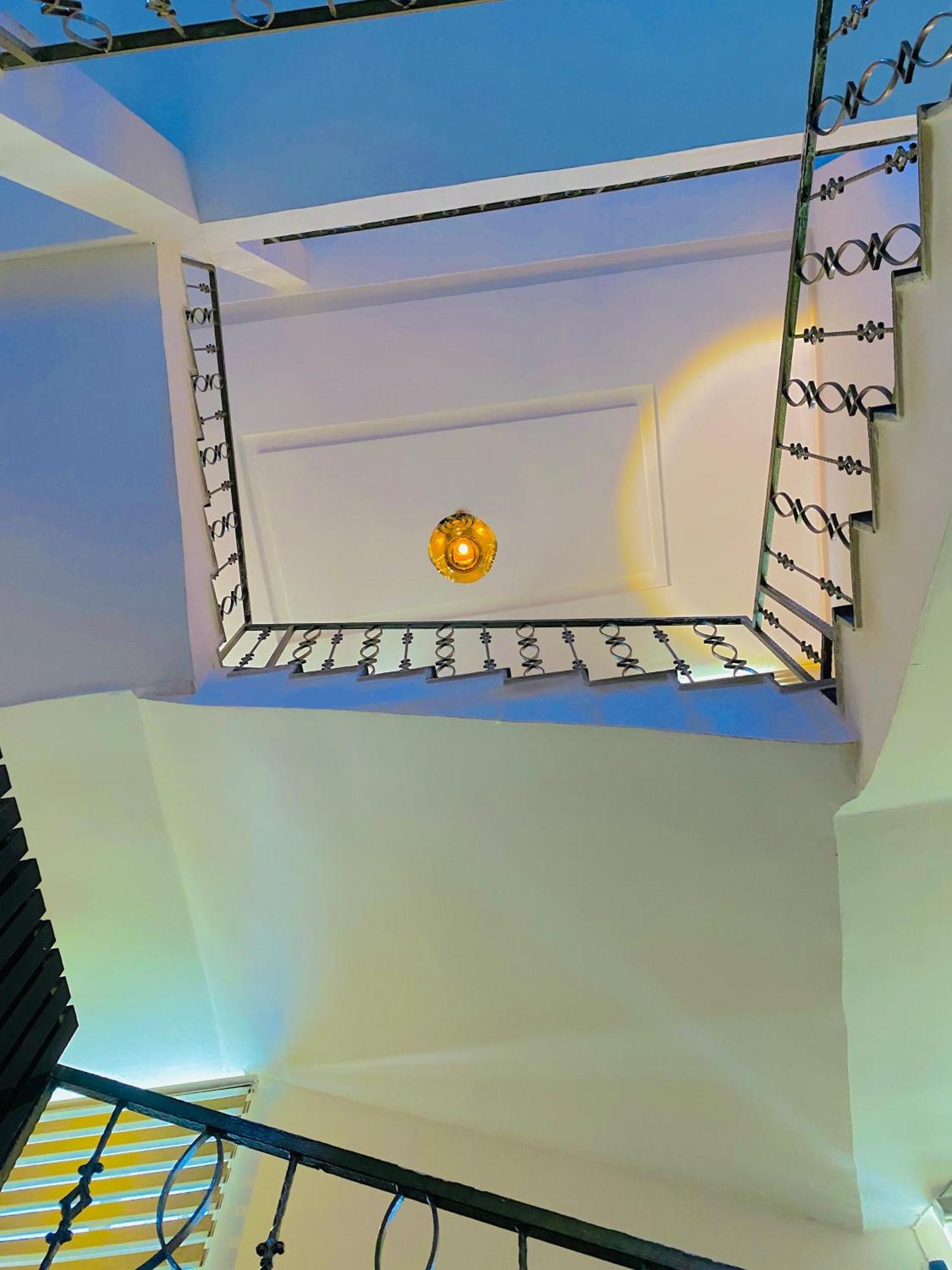 Vibes Suites Kaba Exteriör bild
